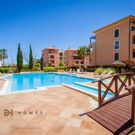 Greice Homes 3 Bedroom En-suite Victoria Boulevard Holiday home Vilamoura