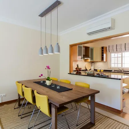 Greice Homes 3 Bedroom En-suite Victoria Boulevard Holiday home